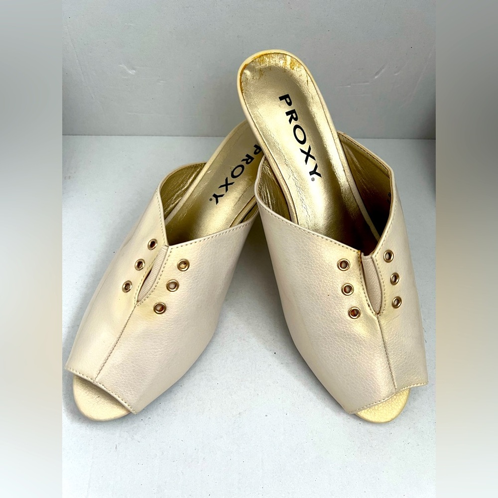Proxy White Black Women's Leather Slip-on Low Heels 7W